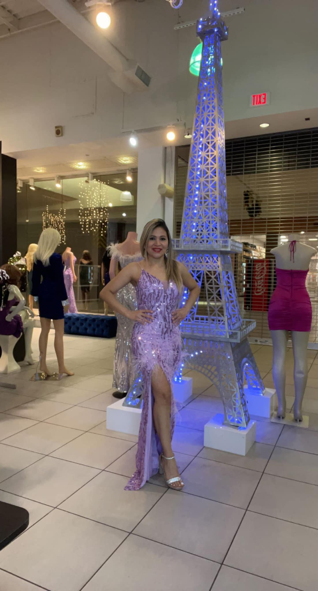 Vestido Lilac con Plumas