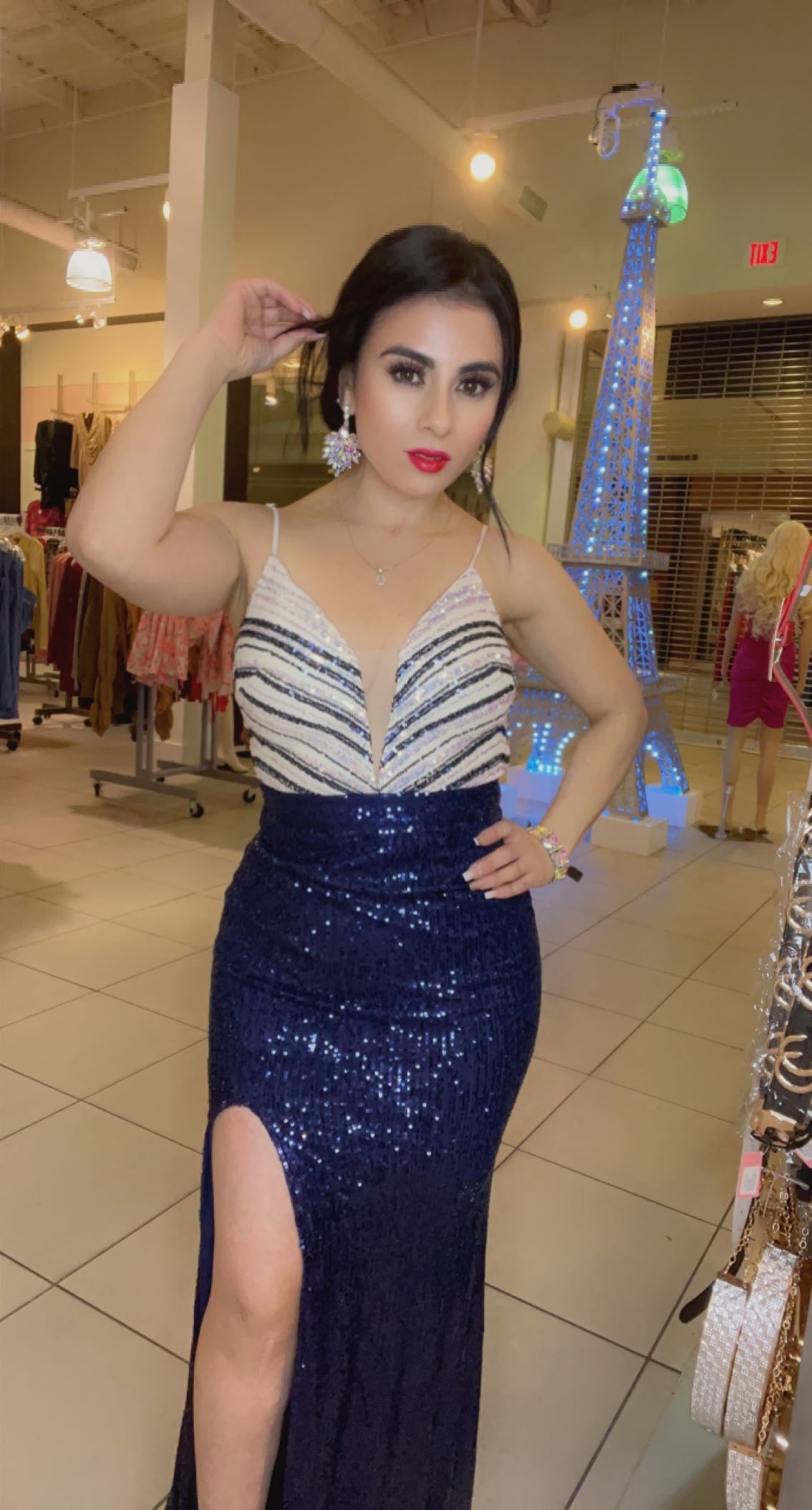 Vestido de Tirantes de Pierna Abierta