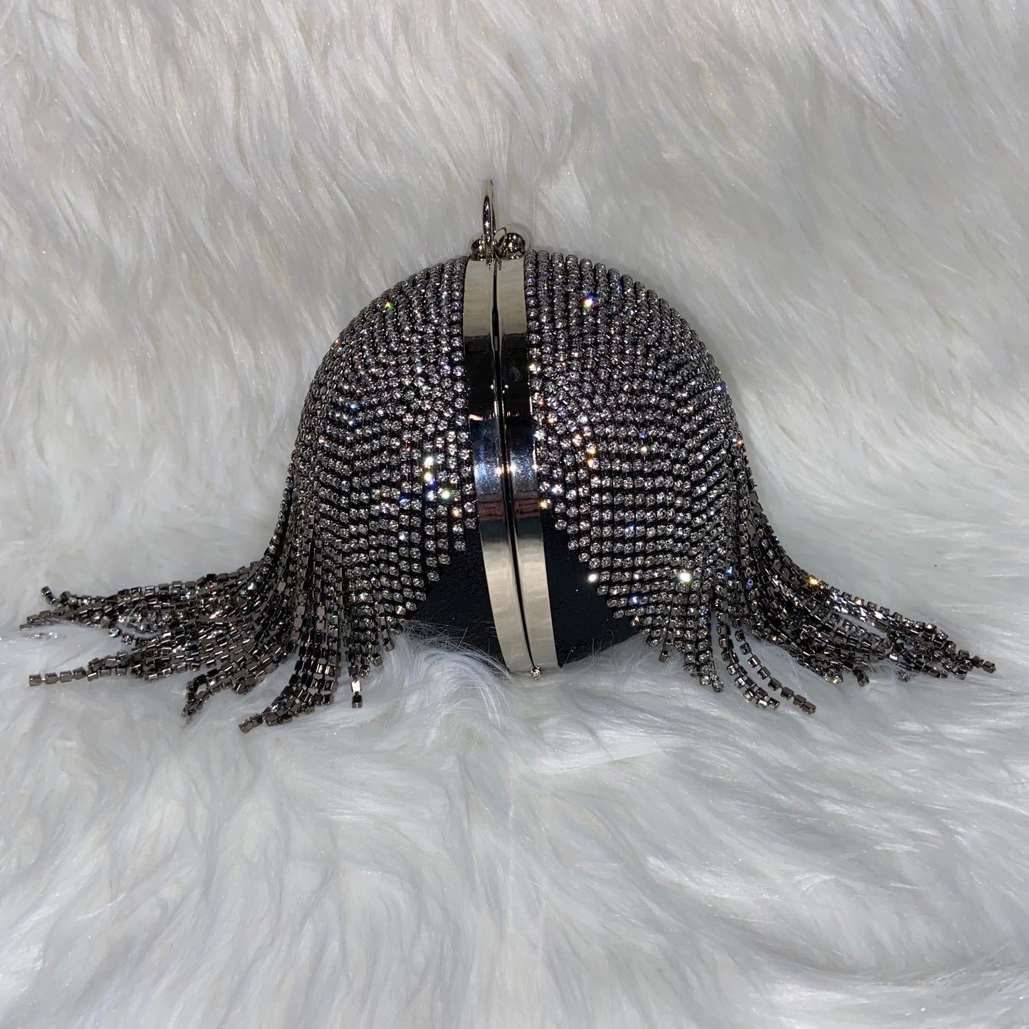 Cartera Redonda Negra