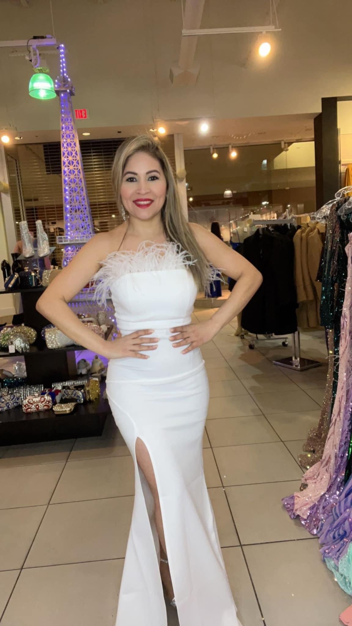 Vestido de Plumas Arriba